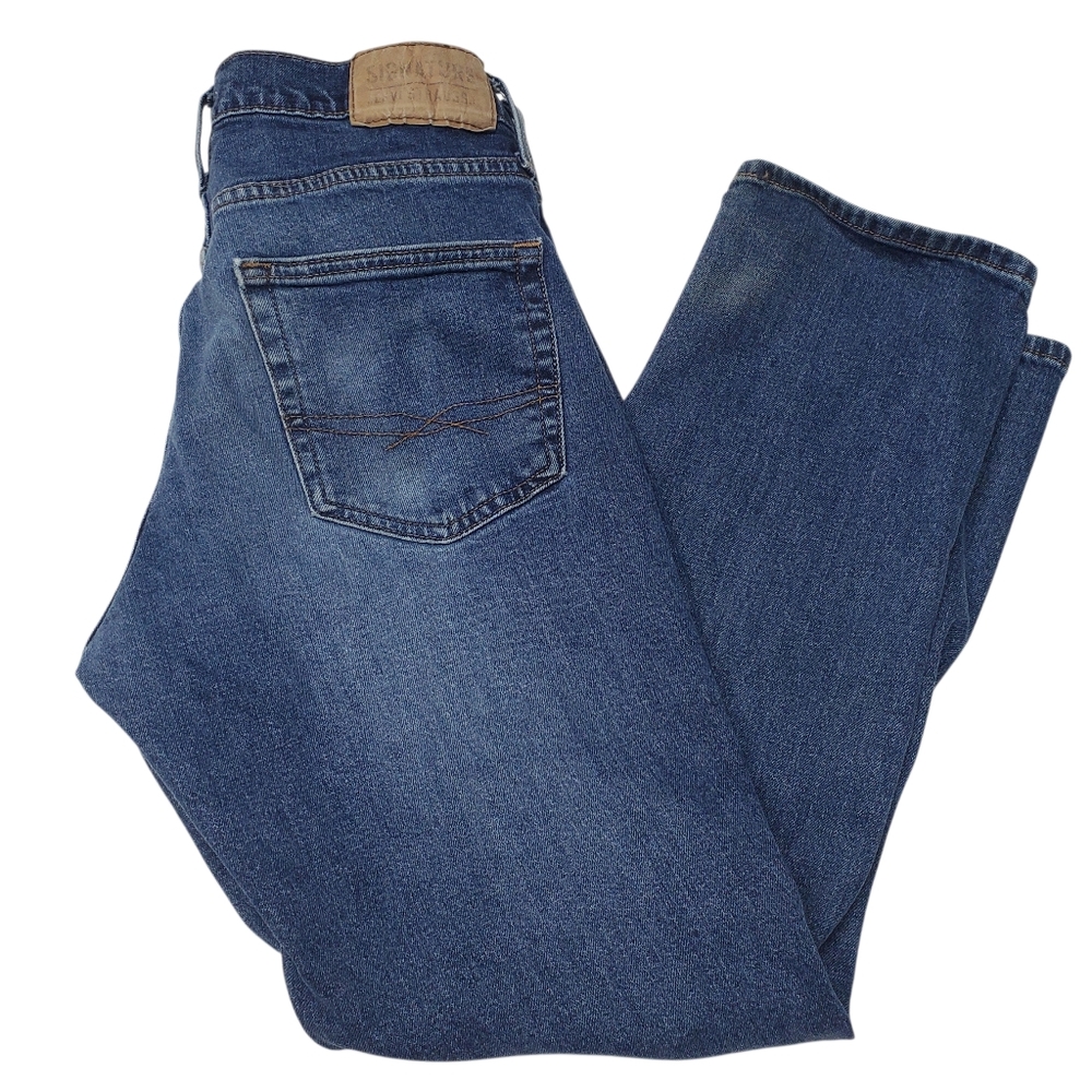 Signature by Levi Strauss Athletic  Men's Classic Blue Jeans Size 30 X 30